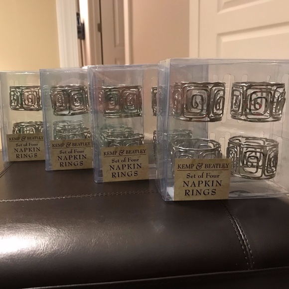 Silver Tone napkin rings - Picture 1 of 4